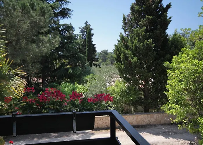 Apartman With Parking Space Artatore, Losinj - 5377 *