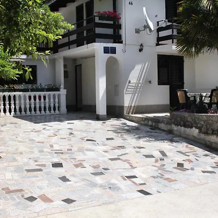 Apartament With Parking Space Artatore, Losinj - 5377 *