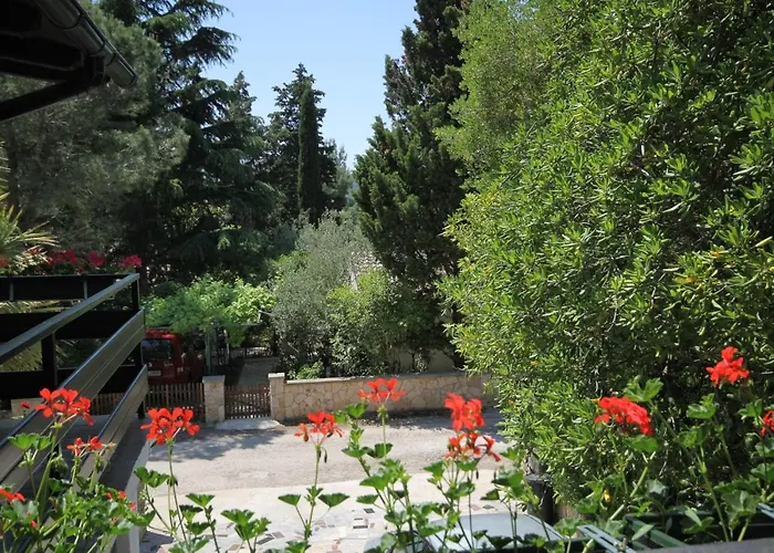 With Parking Space Artatore, Losinj - 5377 Διαμέρισμα Čunski